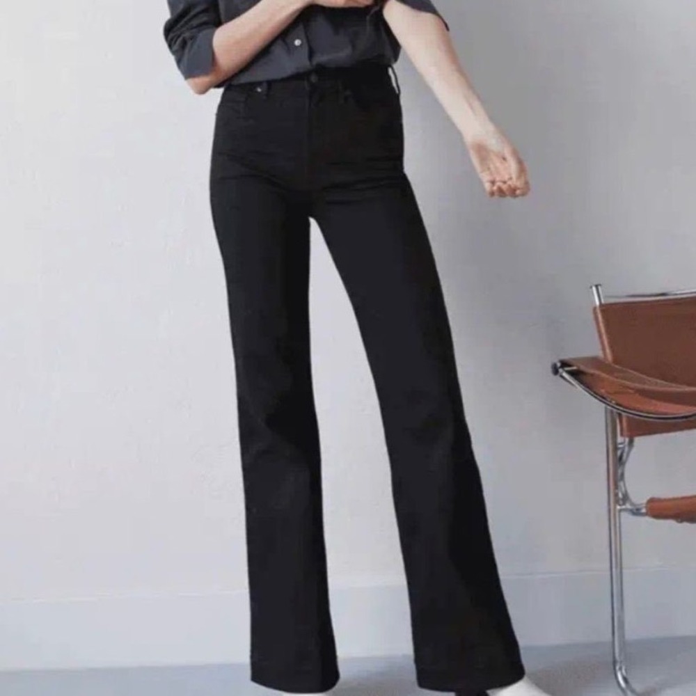 Everlane The High Rise Flare Jean Sz 28 Black Stretch Denim Chic Flattering Sexy